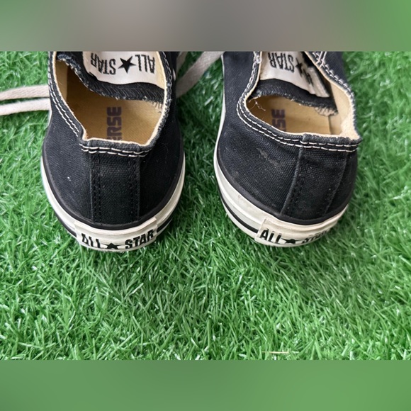 Converse Unisex Black and White Canvas‎ Sneakers Size M-5 W-7 - Picture 4 of 5